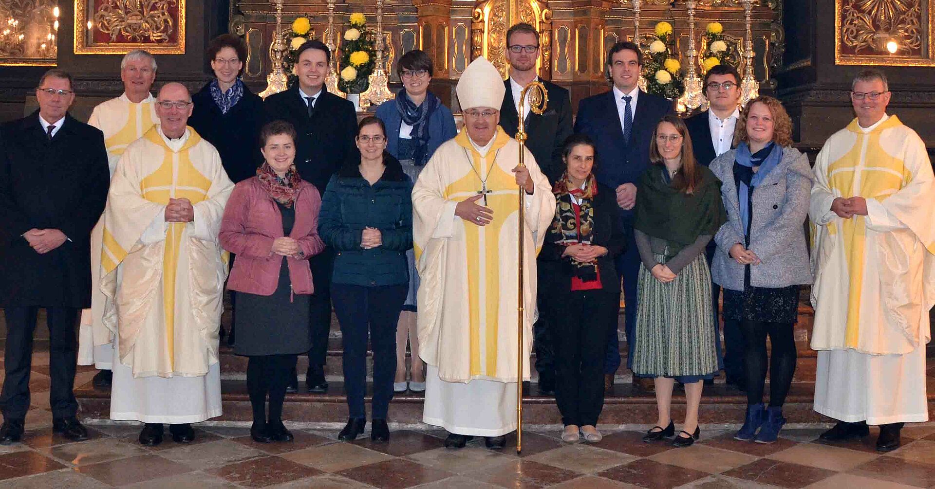 Christus Braucht Uns Als Zeugen Seiner Auferstehung Bischof Dr