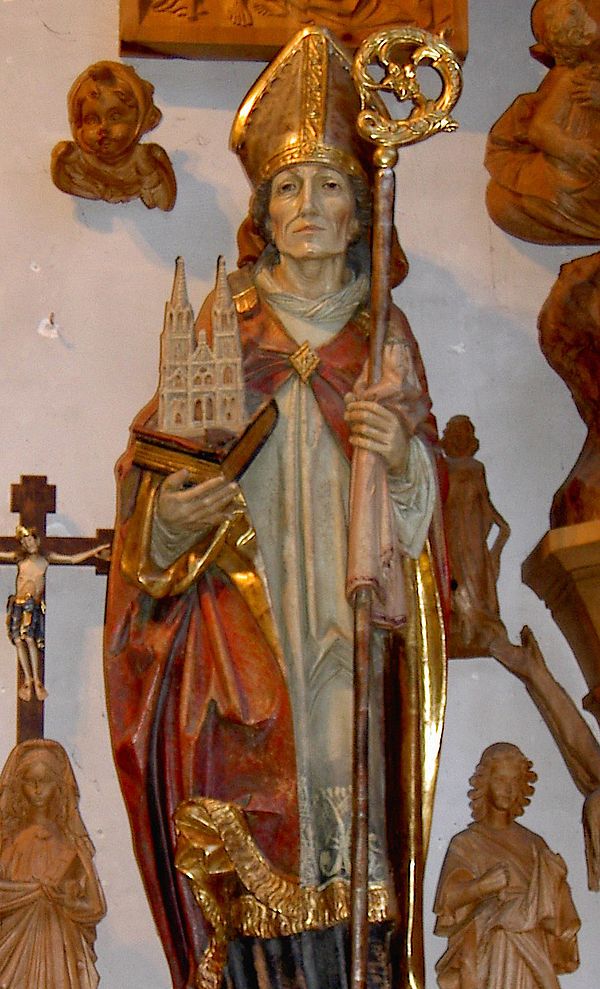 Statue von Bistumspatron Wolfgang