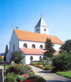 Pfarr- und Wallfahrtskirche "Unserer Lieben Frau" in Ast