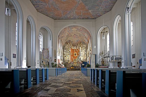 Wallfahrts-, Kloster- und Pfarrkirche Unsere Liebe Frau vom Kreuzberg - Schwandorf