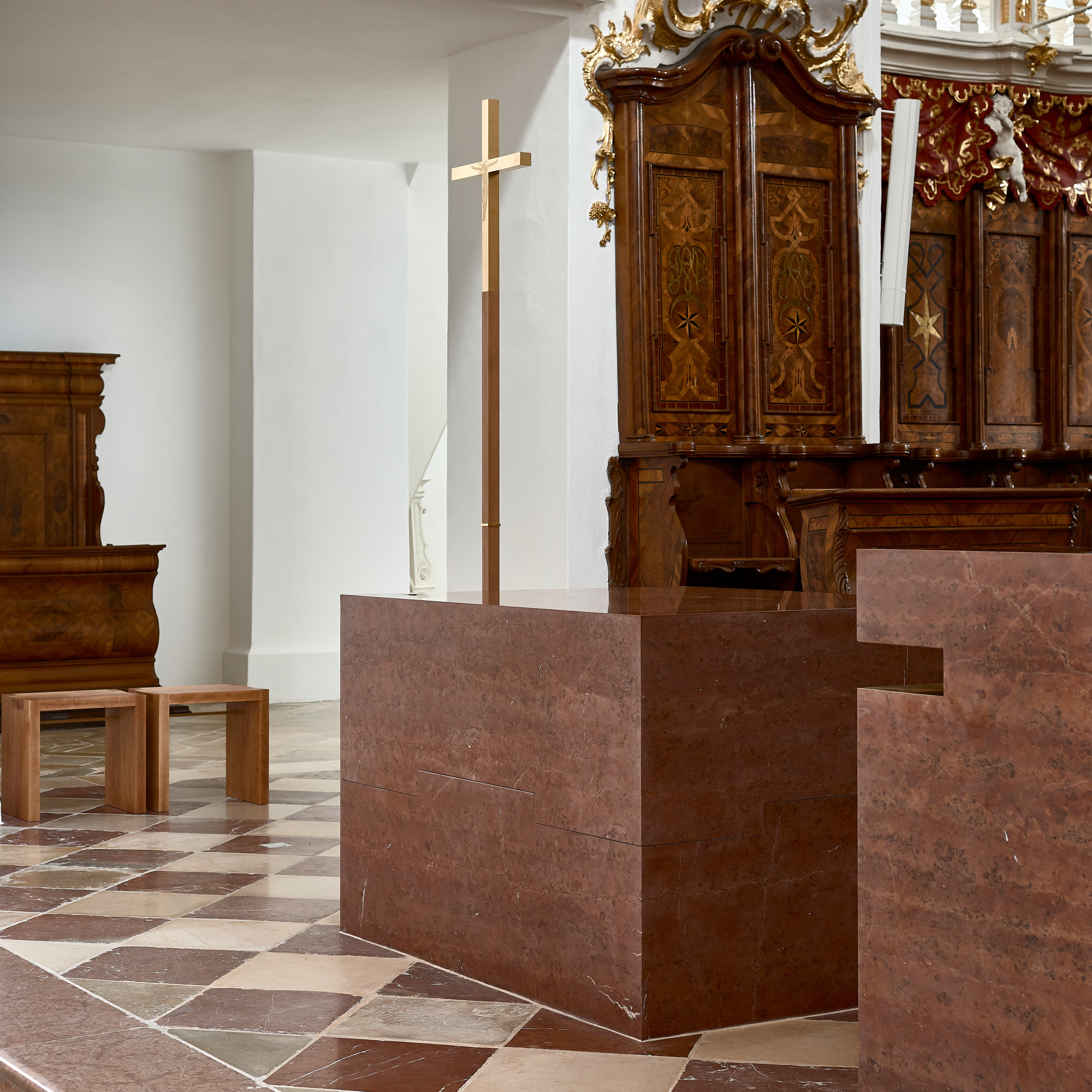 Altarraum der Kirche in Windberg