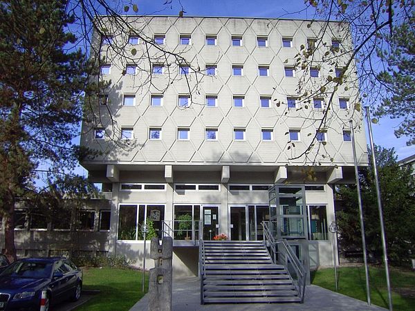 Eingang der Bischöflichen Zentralbibliothek