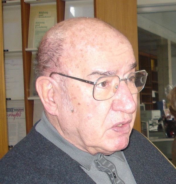 Prof. Dr. Karl Josef Benz
