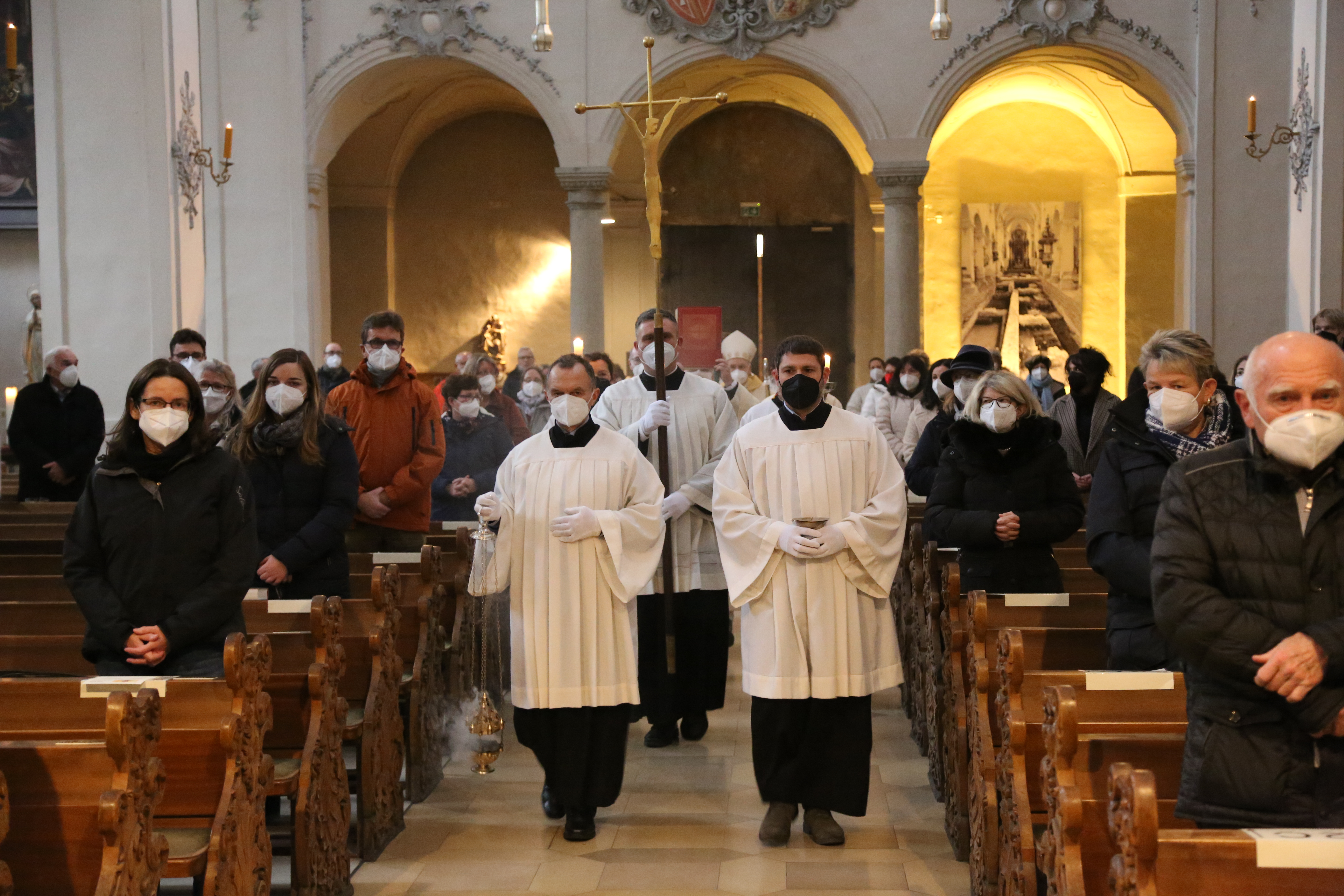 Der liturgische Dienst kam aus den Reihen der Mitarbeiter. 