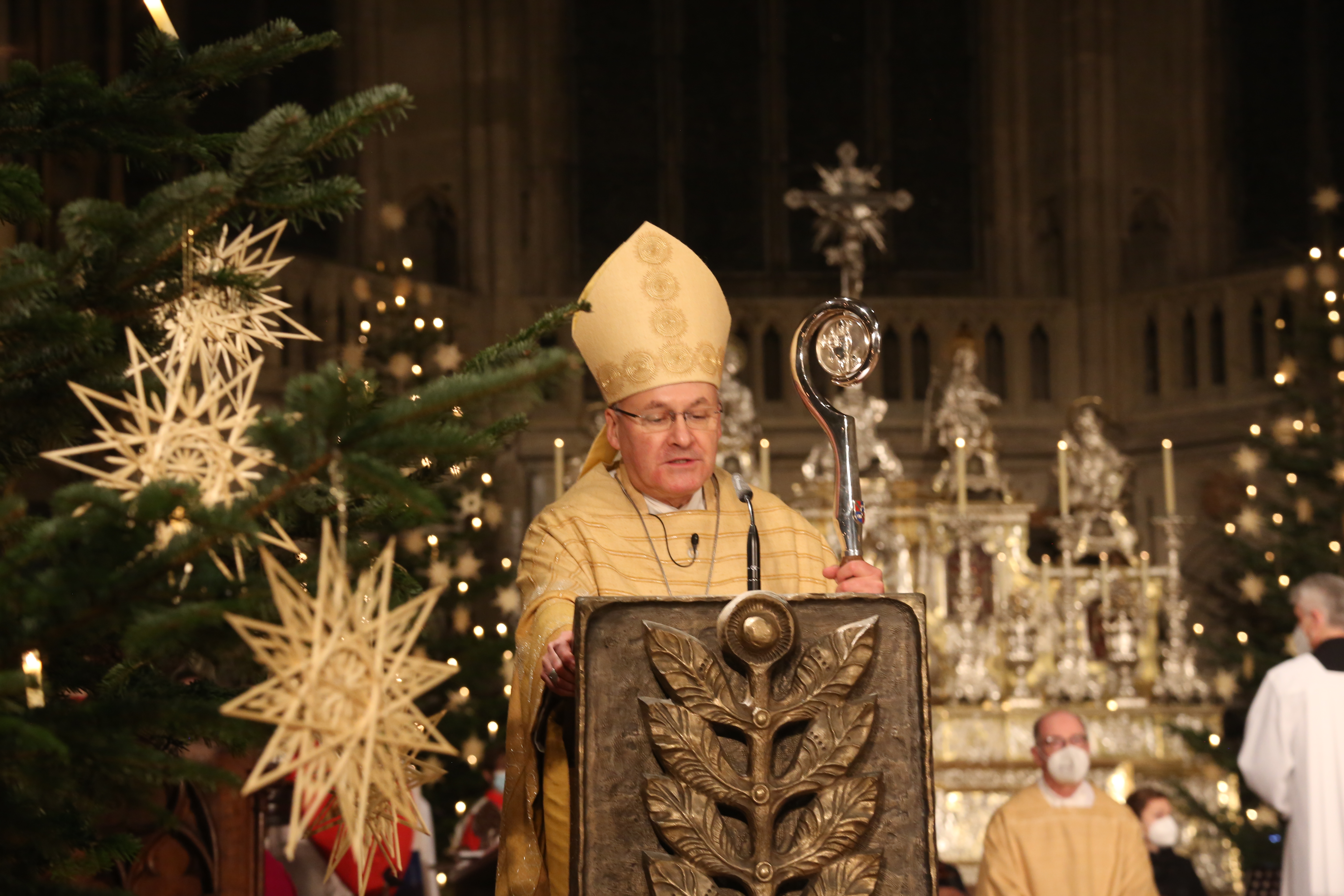 Bischof Rudolf: „Es gibt viele Beispiele menschlicher Wärme und Hilfsbereitschaft.“