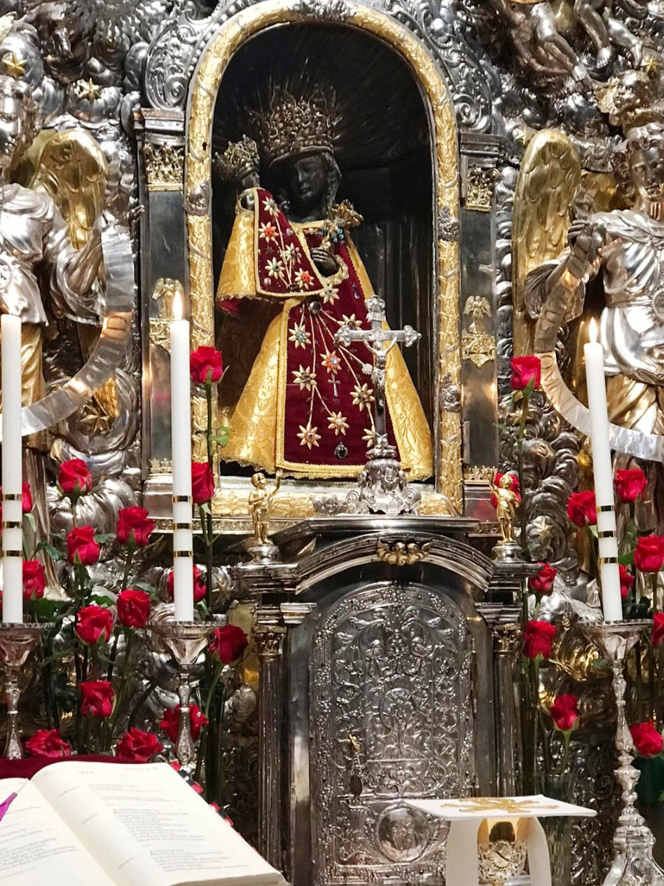 Marienstatue in der Basilika Altötting