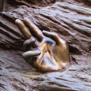 Vom Segen der Zerbrechlichkeit - Schweige-Exerzitien für Priester, Diakone und Ordensleute Bild Vom Segen der Zerbrechlichkeit - Schweige-Exerzitien für Priester, Diakone und Ordensleute