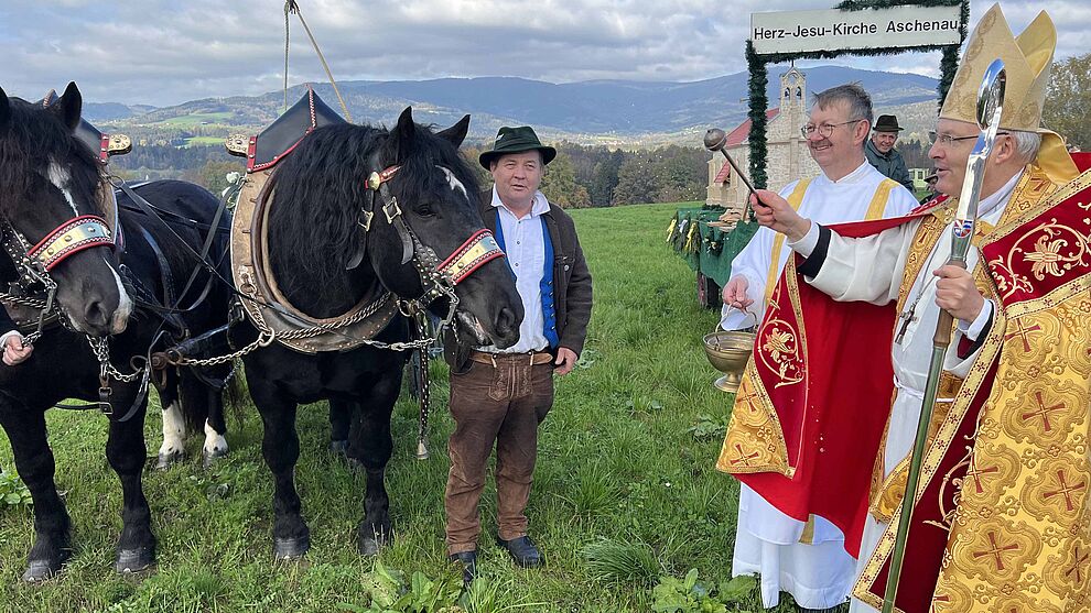 Bischof Zu Gast Beim Leonhardiritt In Buchberg | Bistum Regensburg