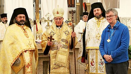 Patriarch Youssef Absi (2.v.l.), Dr. Reinhold Then (r.)